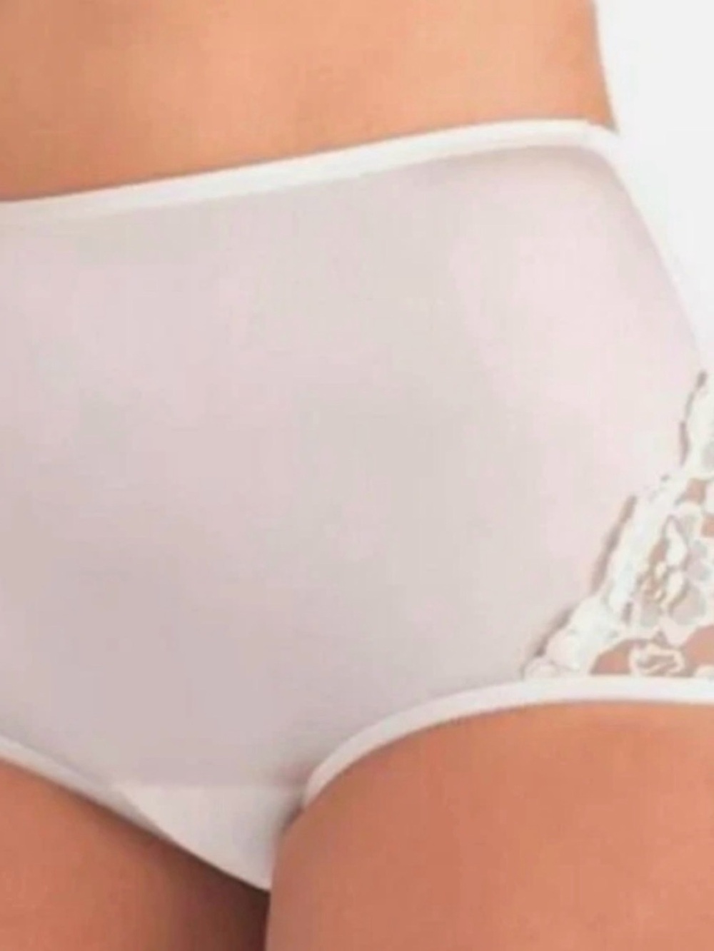 Vanity Fair Women's White Perfectly Yours Brief Underwear Size XL